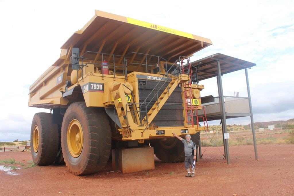 Mine Dump Truck Mine Dump Truck